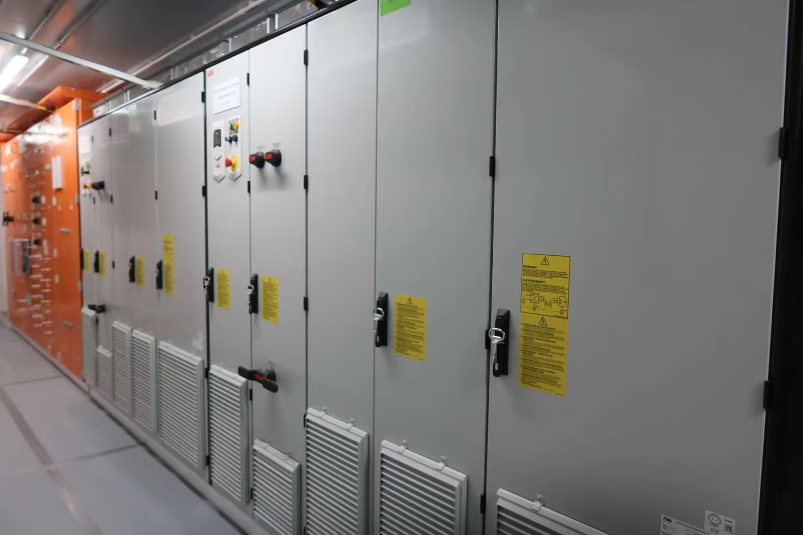Lyco/K1 Mining SA，集装箱式开关室供应